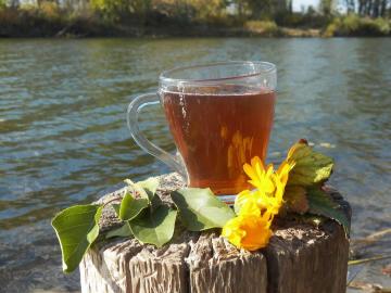 Lahodný bylinný čaj pre zdravie a vitalitu