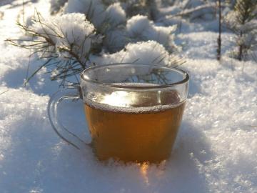 Zahrievanie kardamóm čaj, máme útek pred zimou!