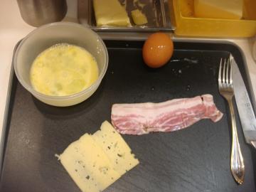 Delicious omeleta "v španielčine" za 8 minút. Manžel je pripravený na večeru každý deň.